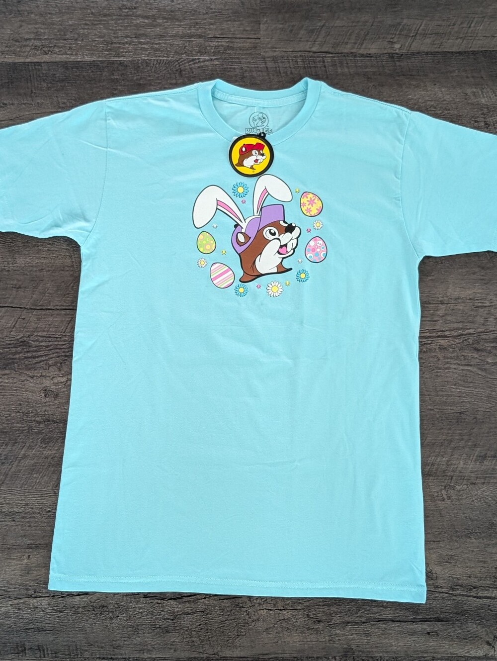 Buc-ee's 2026 Easter Bunny Graphic Double Sided T-Shirt Light Blue Size M NWT